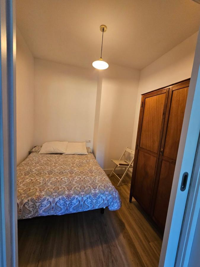 Apartamentos En El Centro - Plaza De Amboage - Wifi Ферроль Екстер'єр фото