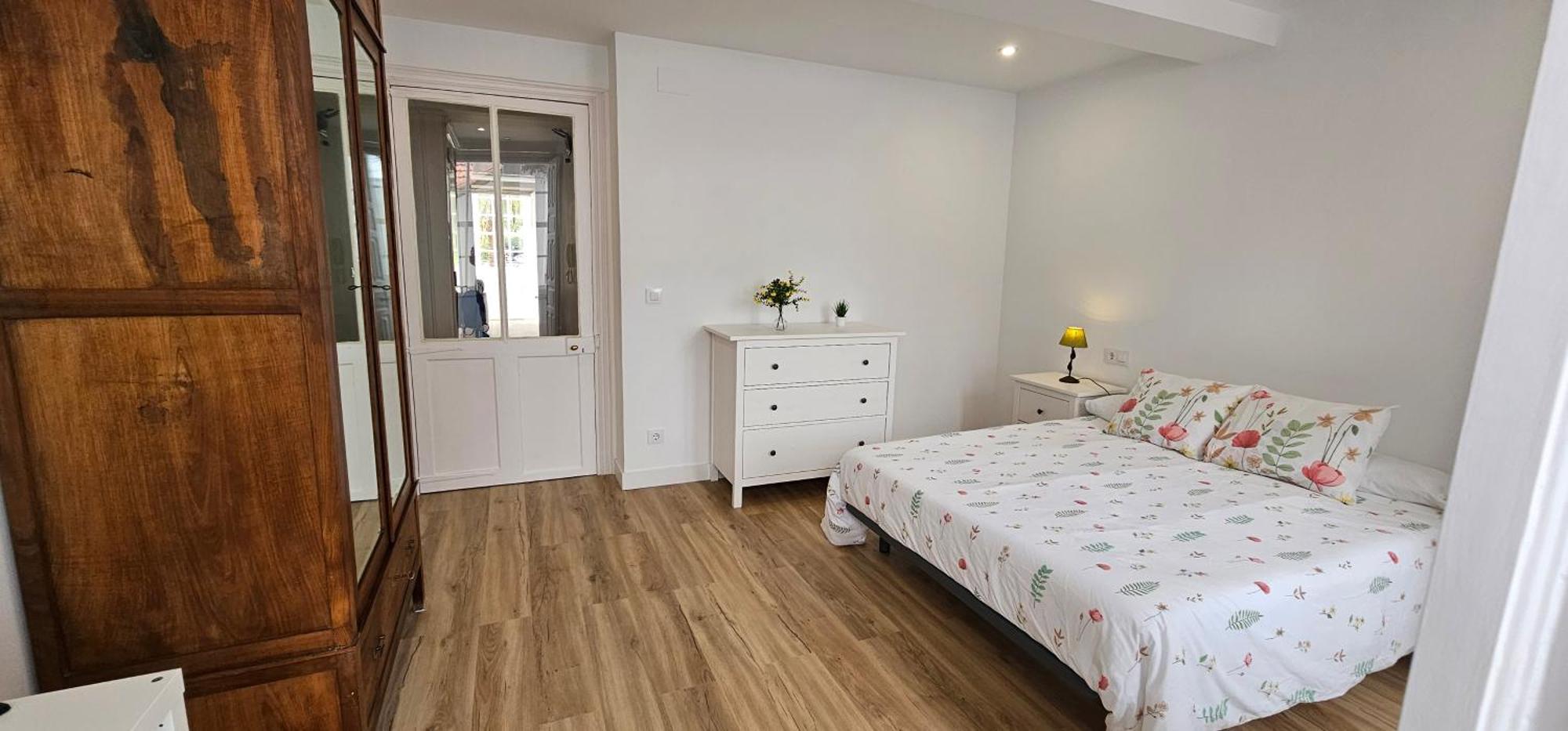 Apartamentos En El Centro - Plaza De Amboage - Wifi Ферроль Екстер'єр фото