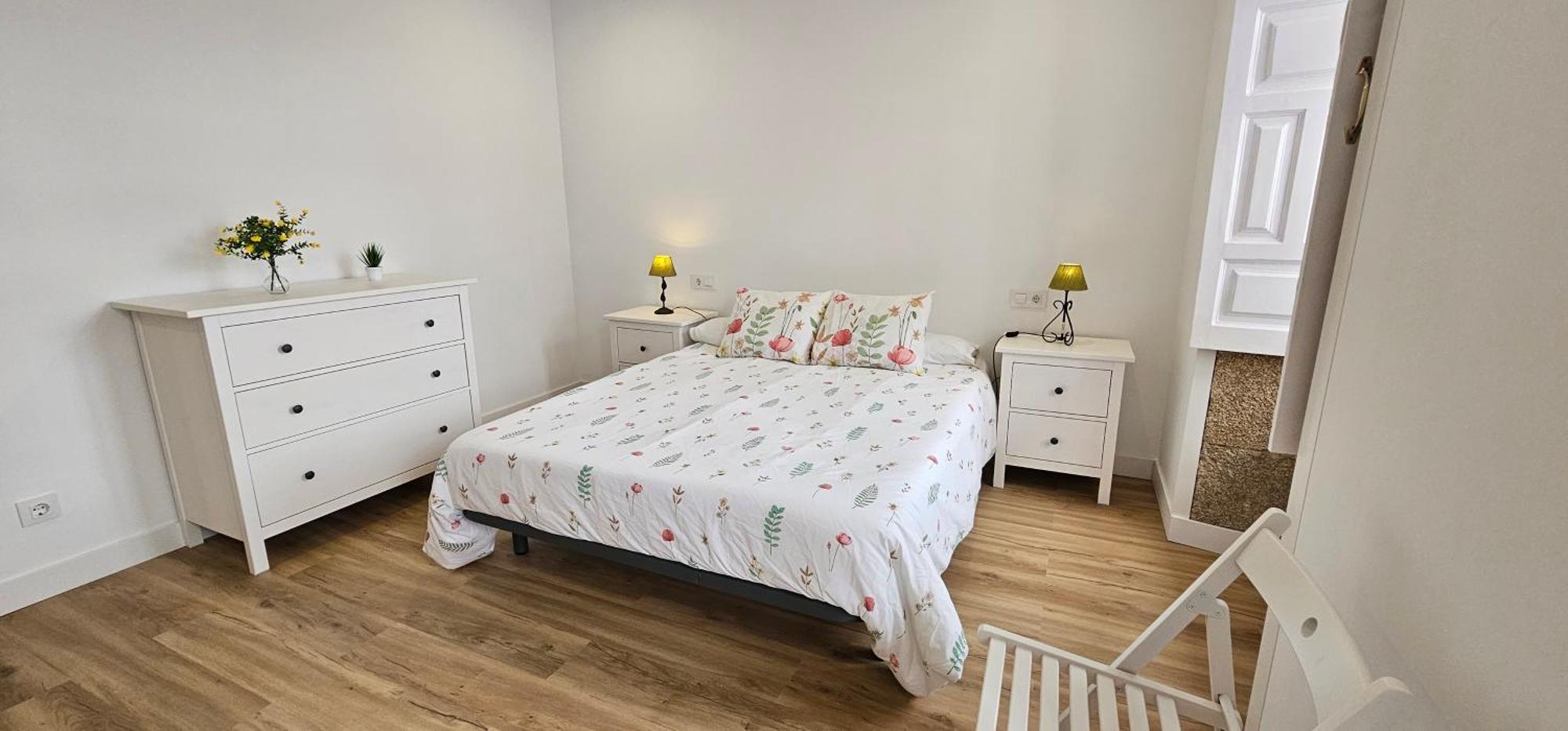 Apartamentos En El Centro - Plaza De Amboage - Wifi Ферроль Екстер'єр фото